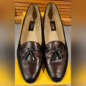 Selby Woman's Leather Tassel Slip-on, color:black/brown size:9N